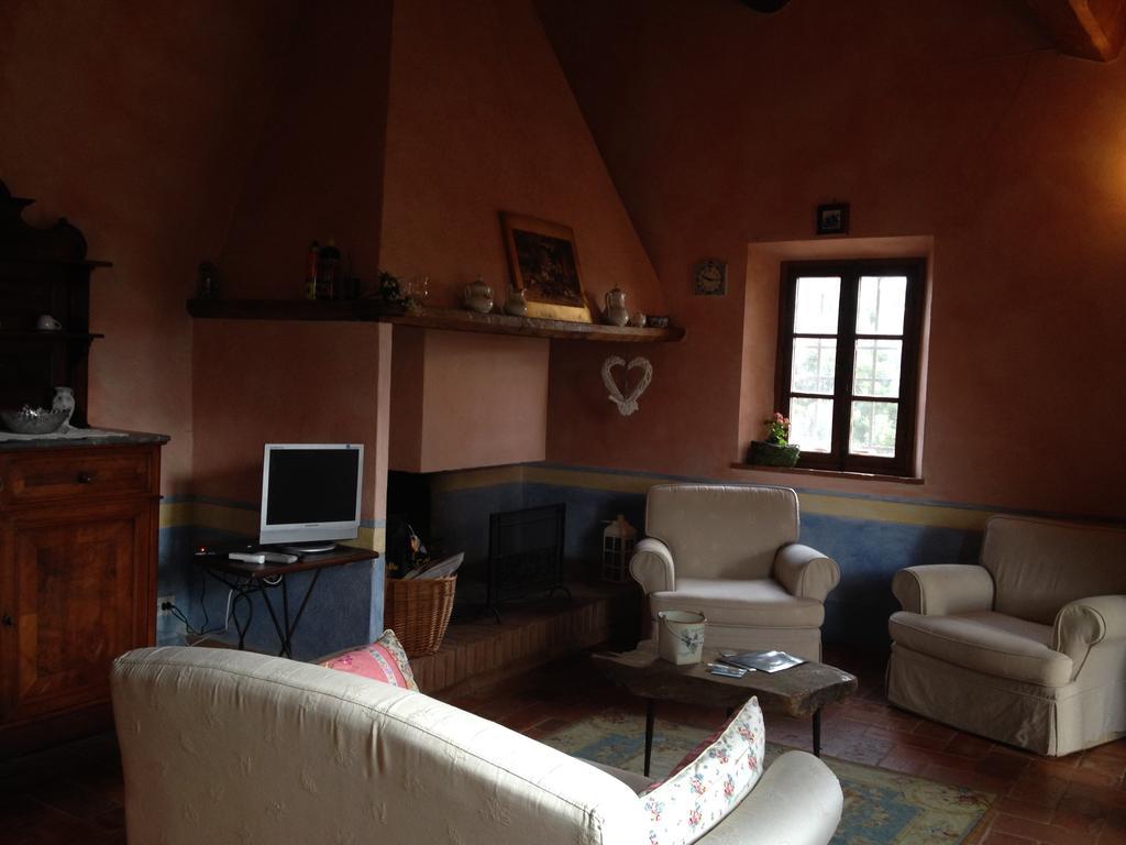 Montepulciano Stazione Tenuta Santagnese מראה חיצוני תמונה